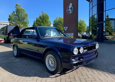 BMW E30